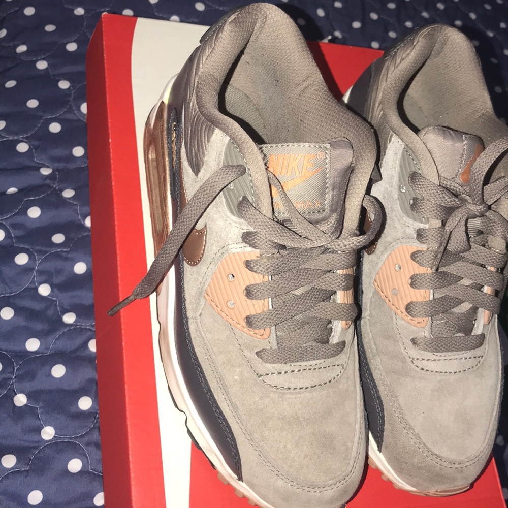Air max sneakers